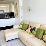 La Lajilla Apartment *